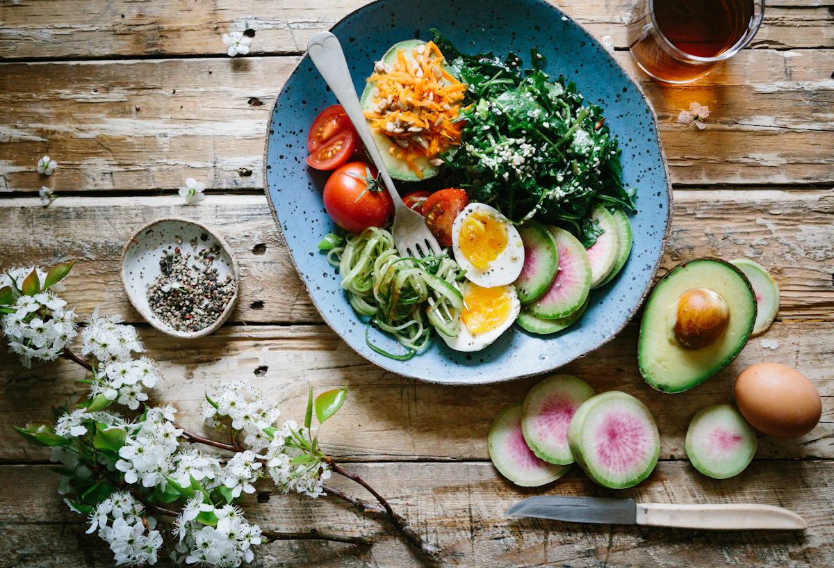 Healthy nutrition and food choices supporting GLP-1 weight loss journey