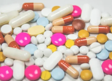 Doctor-prescribed medication for provider-supervised metabolic health program